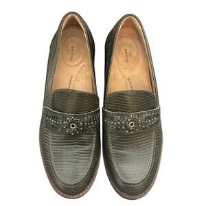 Brioso Comfort Loafer - Frisco - OLIVE Size 8.5